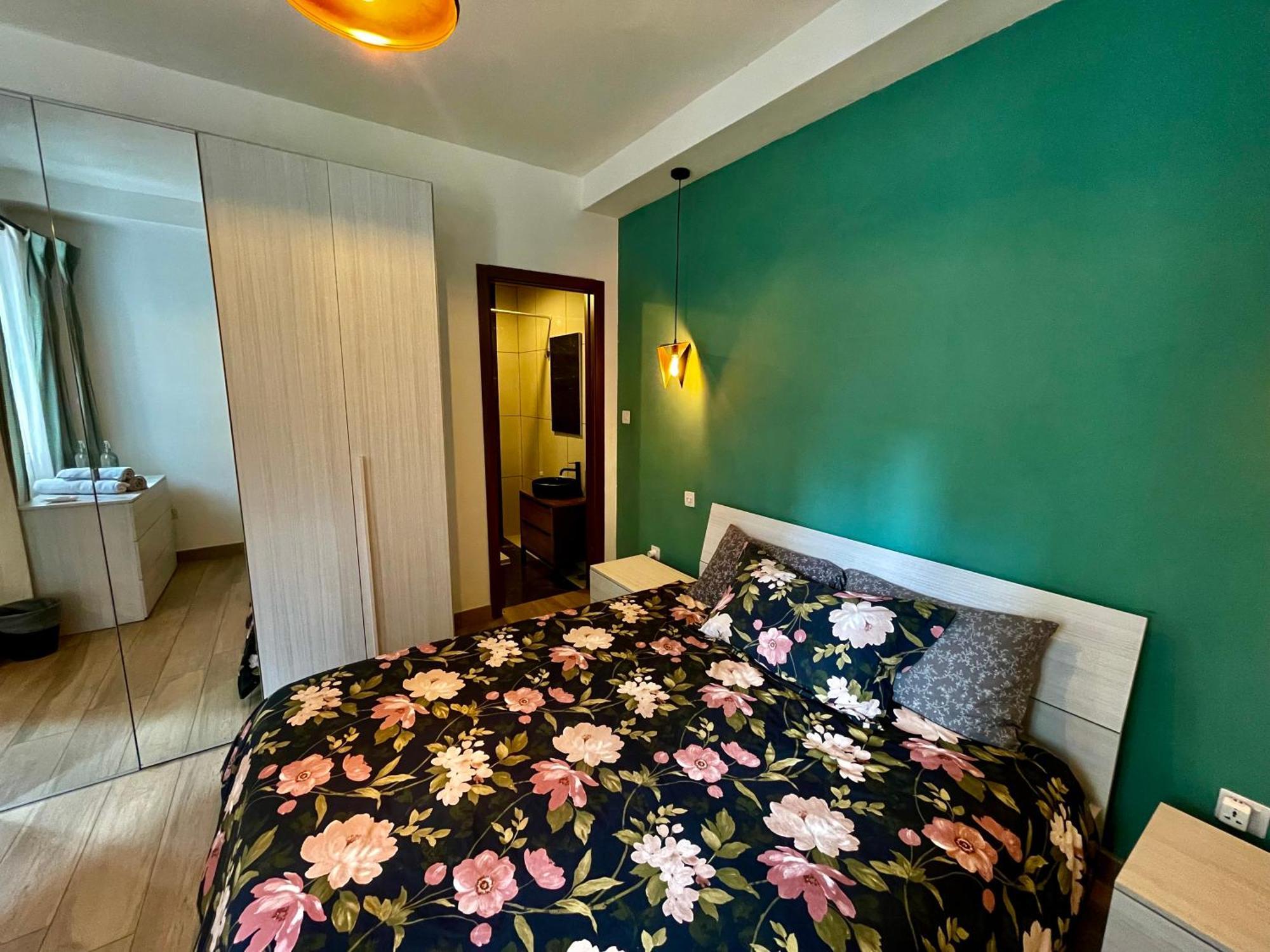 Airport Accommodation Deluxe Bedroom And Private Bathroom Near Airport Self Check In And Self Check Out Mqabba Екстер'єр фото