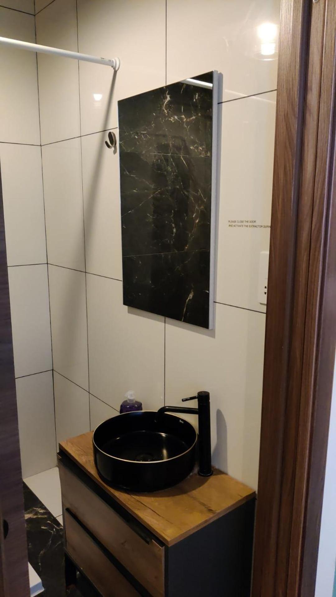 Airport Accommodation Deluxe Bedroom And Private Bathroom Near Airport Self Check In And Self Check Out Mqabba Екстер'єр фото
